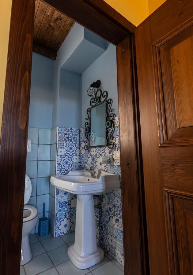 Castello Di Petecciano B&B Mosciano Sant'Angelo Luaran gambar