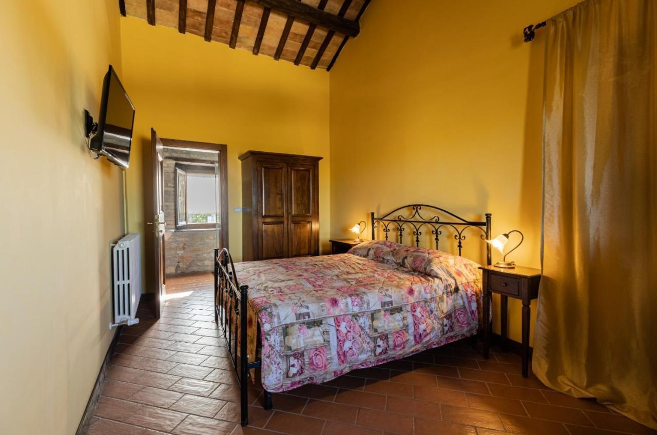 Castello Di Petecciano B&B Mosciano Sant'Angelo Luaran gambar