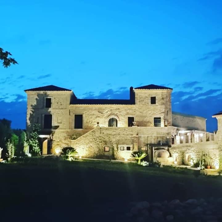 Castello Di Petecciano B&B Mosciano Sant'Angelo Luaran gambar