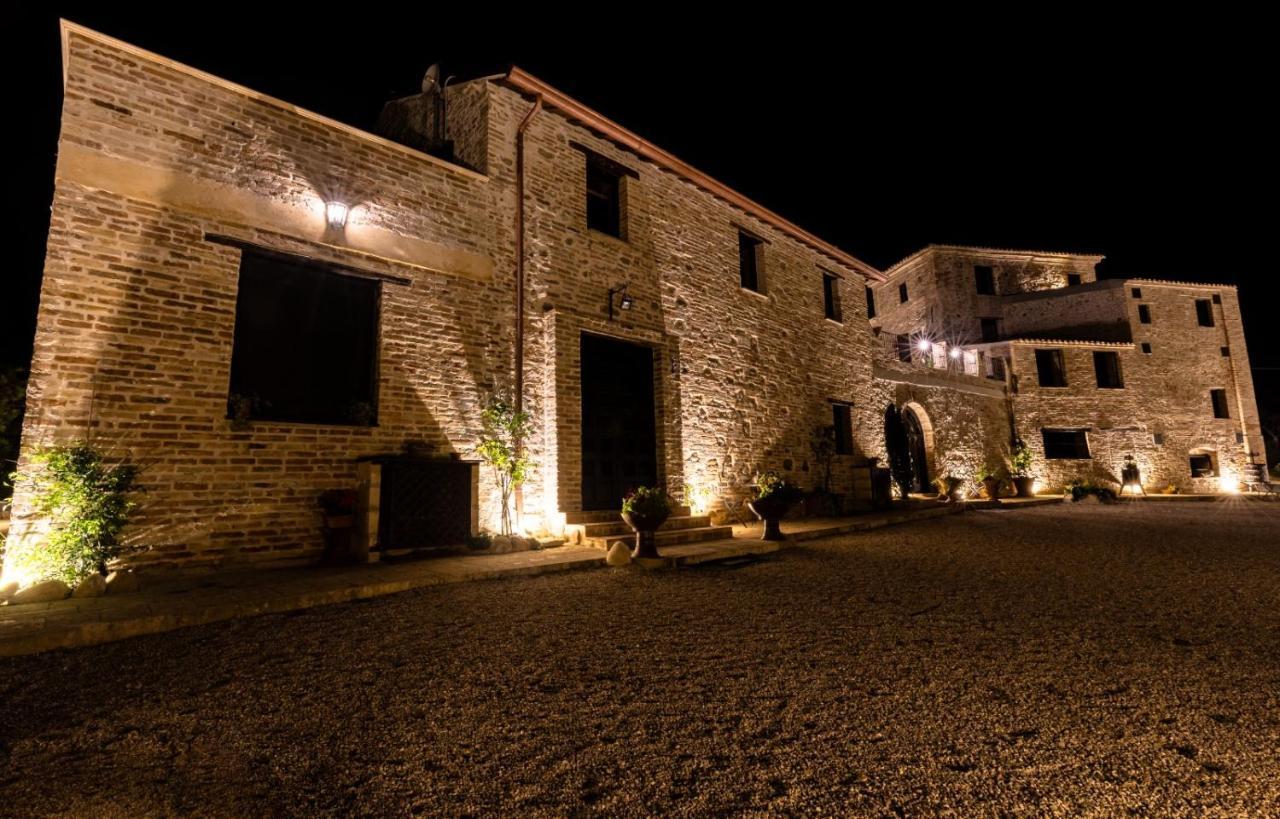 Castello Di Petecciano B&B Mosciano Sant'Angelo Luaran gambar