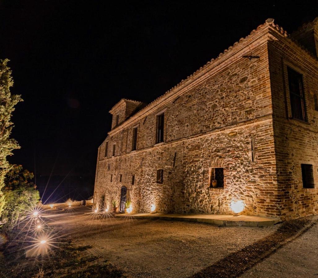 Castello Di Petecciano B&B Mosciano Sant'Angelo Luaran gambar