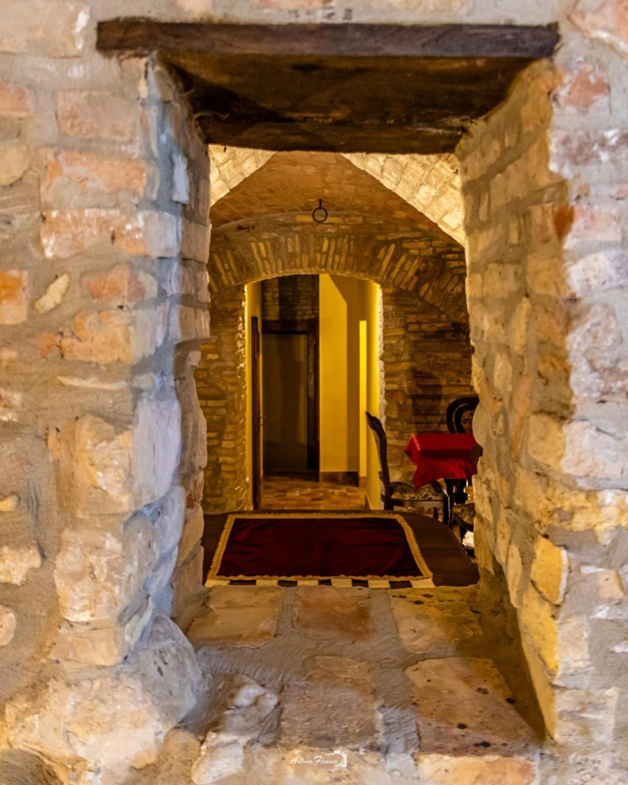 Castello Di Petecciano B&B Mosciano Sant'Angelo Luaran gambar
