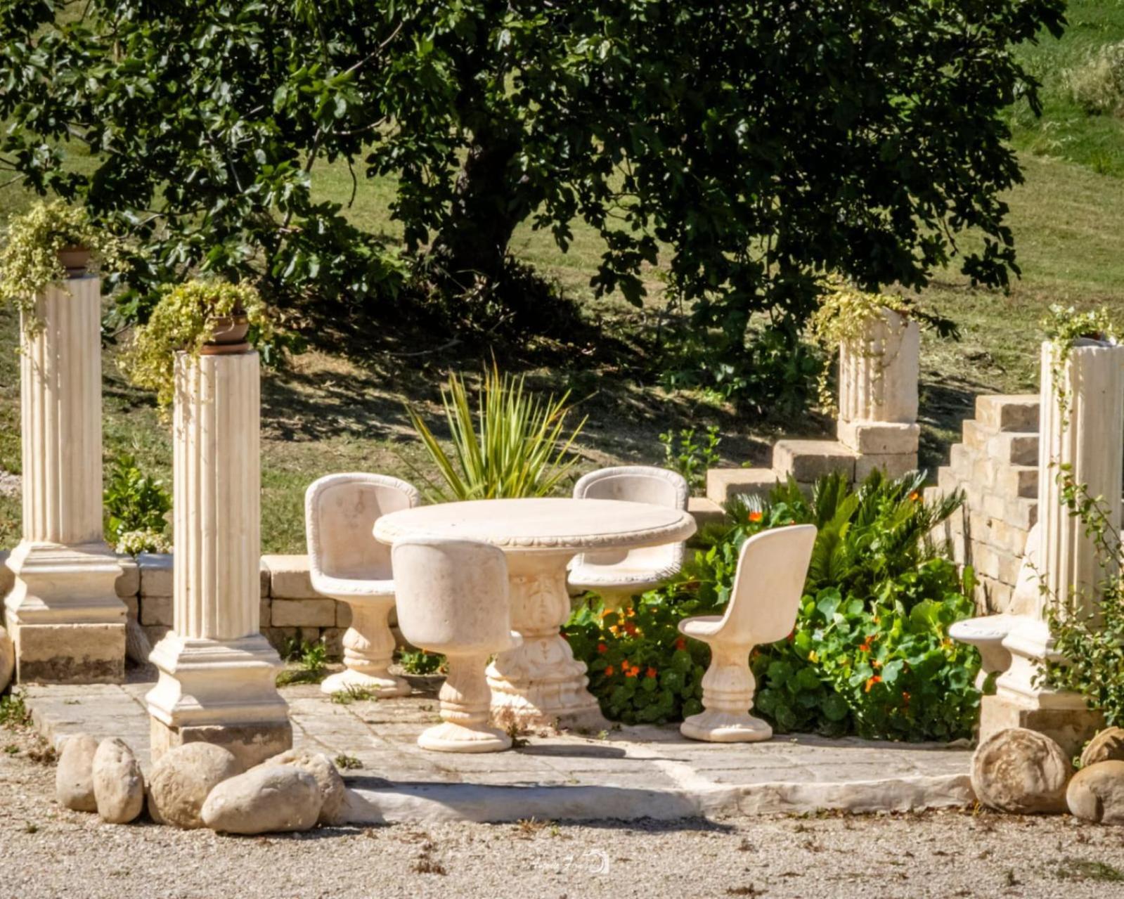 Castello Di Petecciano B&B Mosciano Sant'Angelo Luaran gambar